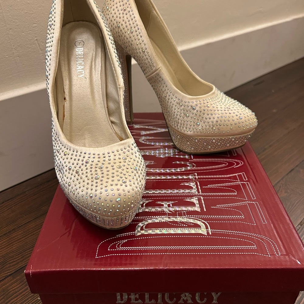 Delicacy Ivory Crystal-Embellished Platform Heels